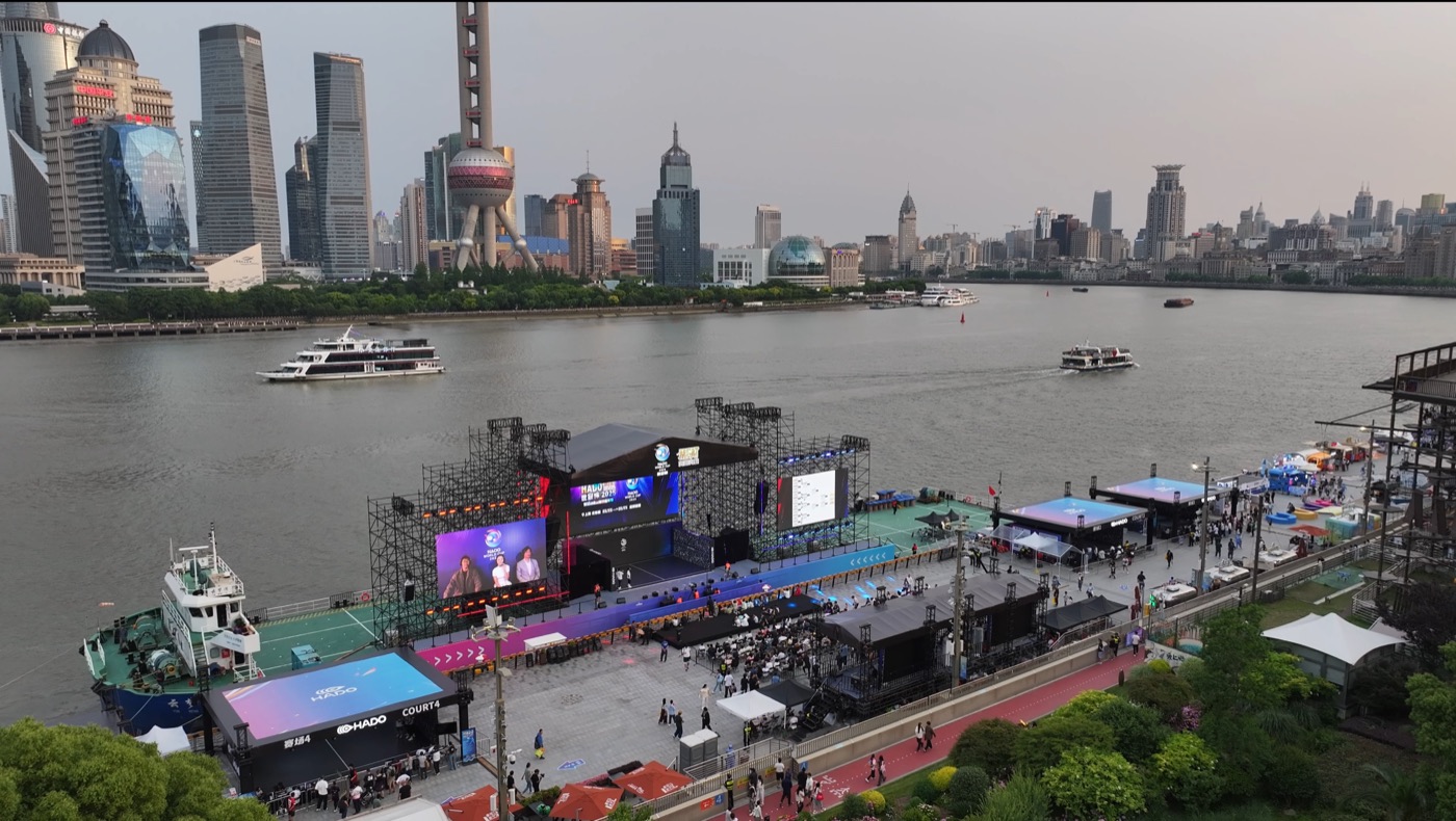 黄浦江とHADOイベント会場の全景